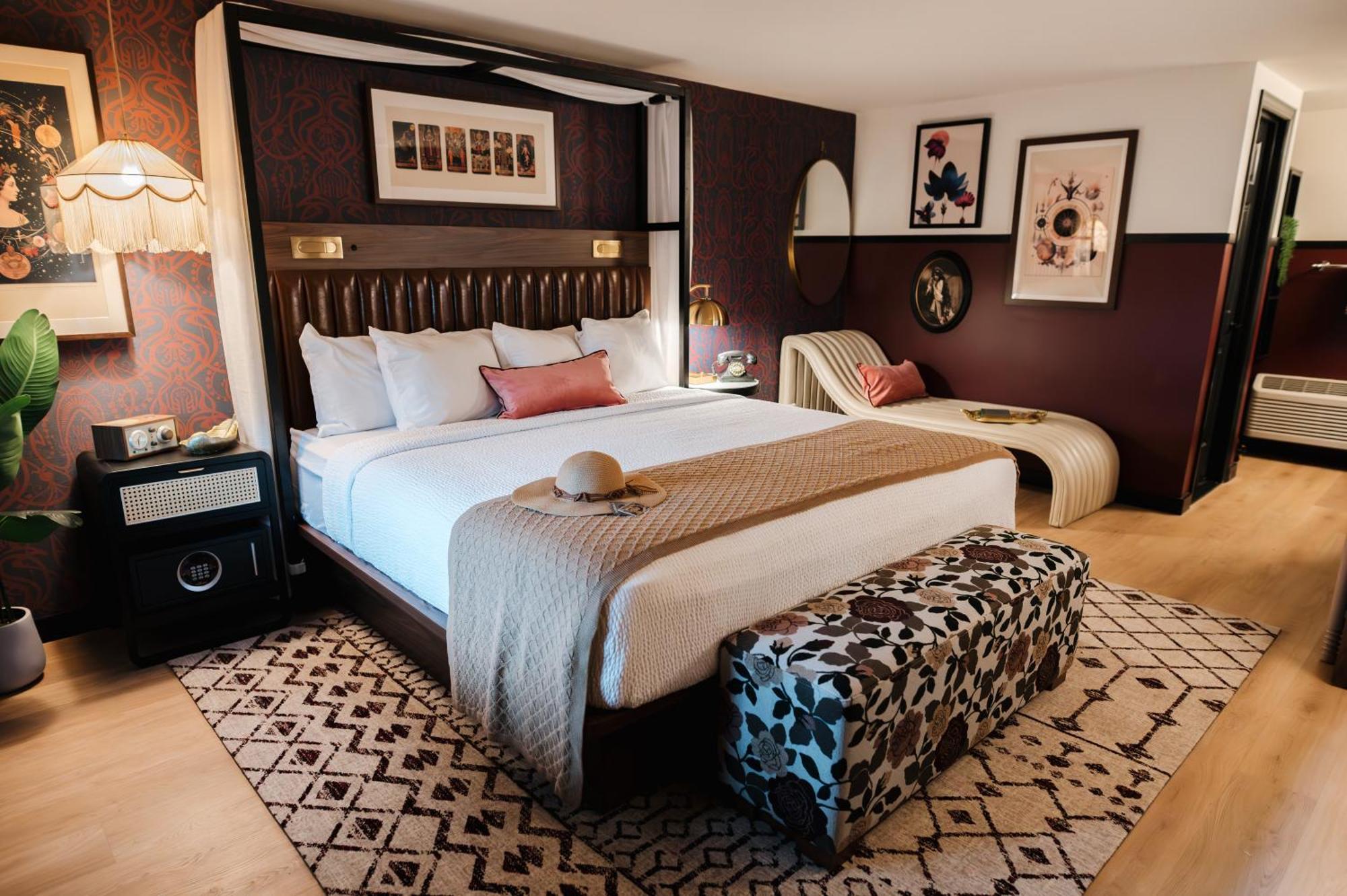 Uncommoner Hotel By Reverie Boutique Collection Уест Ярмут Екстериор снимка